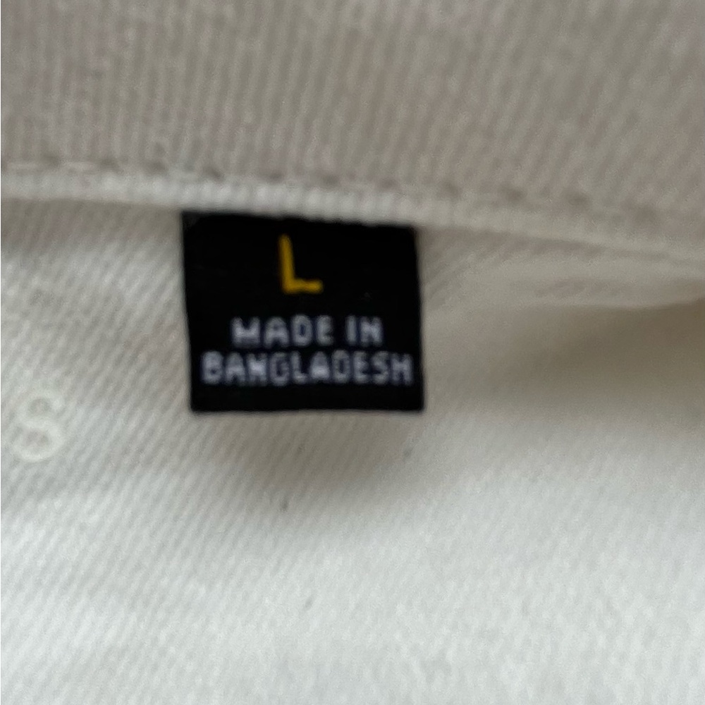 Women's White Denim Jacket - Picture 7 of 10